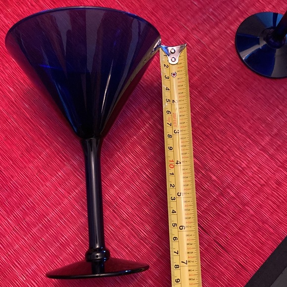 Complete Martini Set - Picture 3 of 11